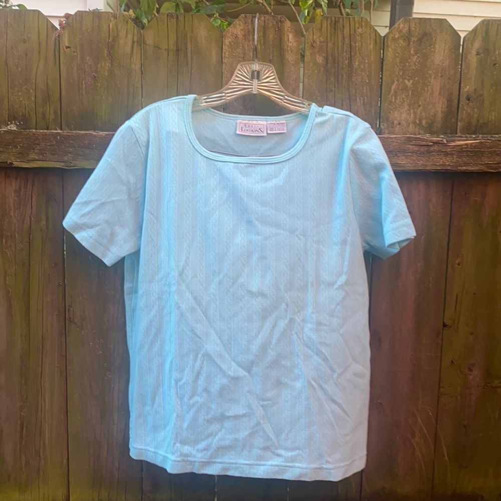 Basic Editions blue ribbed top sz. L
